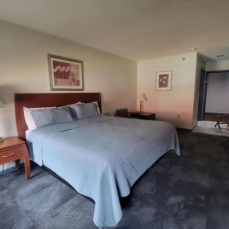 Countryside Inn Nappanee Buitenkant foto