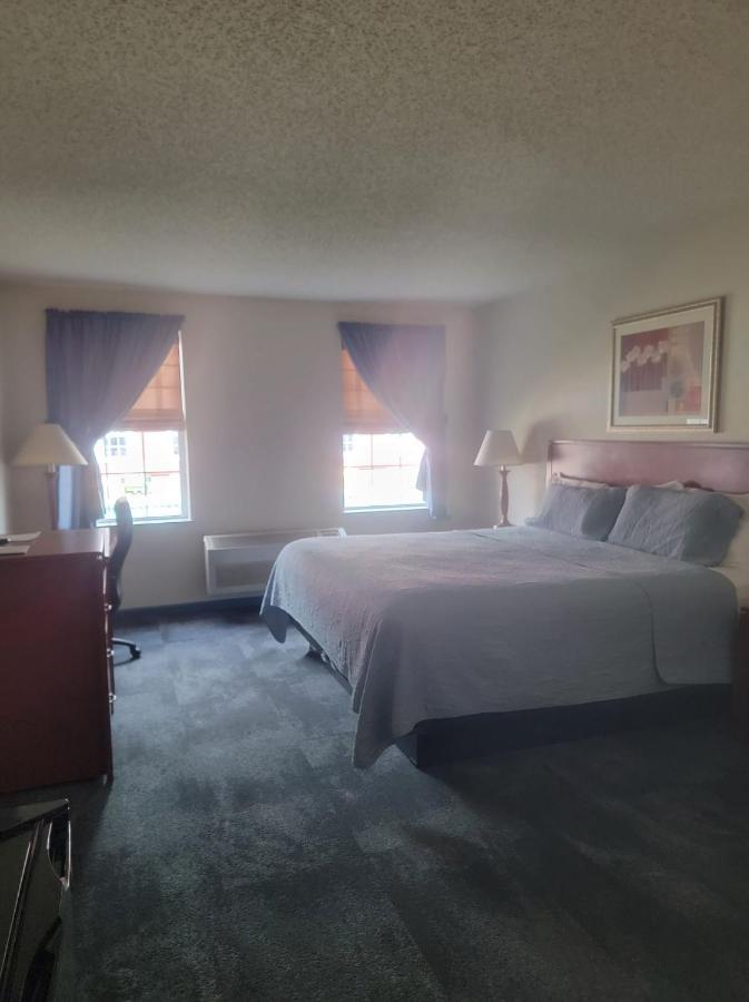Countryside Inn Nappanee Buitenkant foto