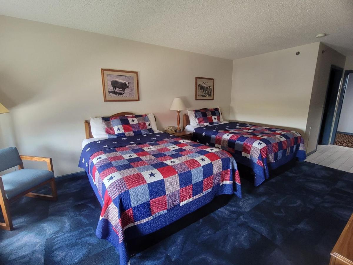 Countryside Inn Nappanee Buitenkant foto