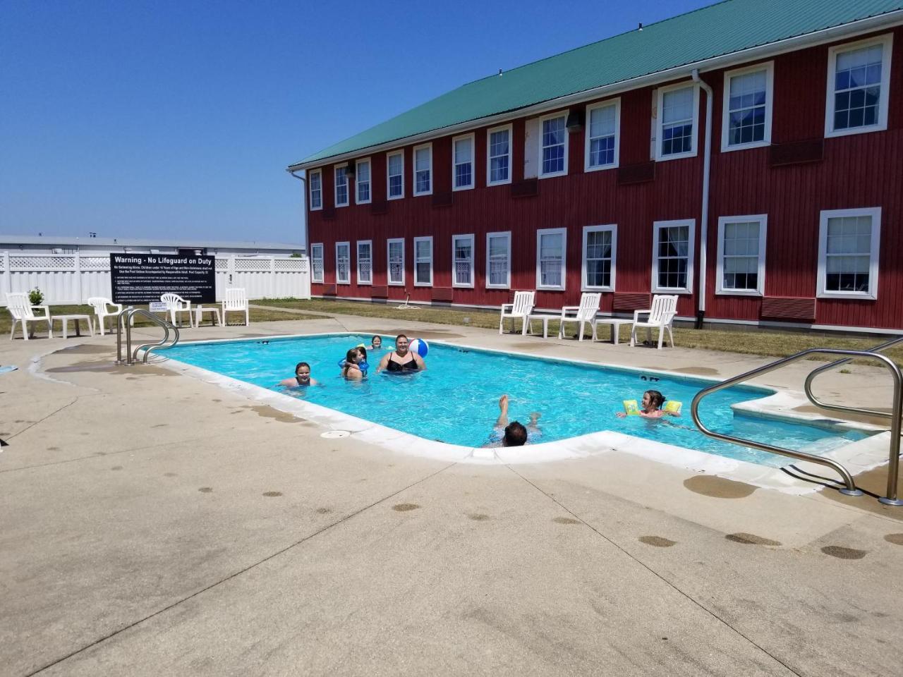 Countryside Inn Nappanee Buitenkant foto